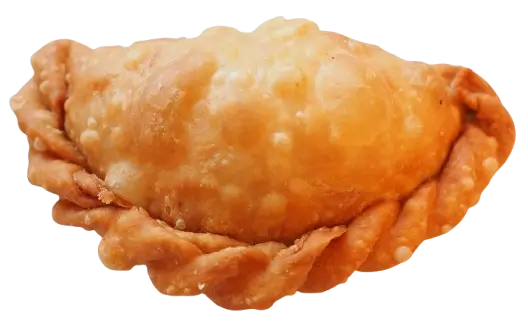 Empanada "Gran Colonial". Contiene jamón, queso mozzarella, tomate, albahaca